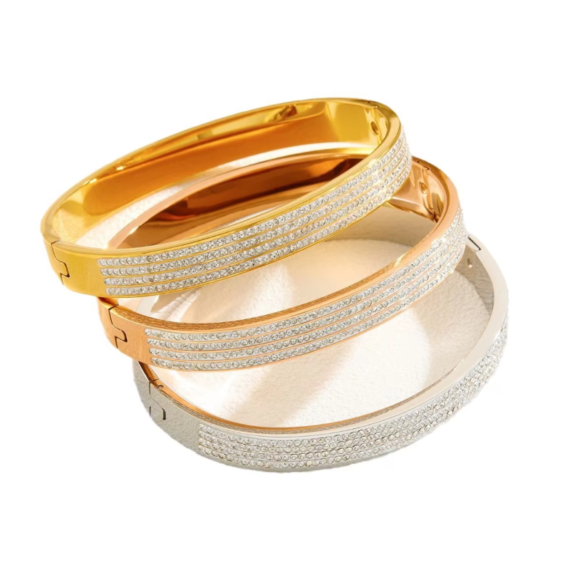 Four-row diamond bracelet