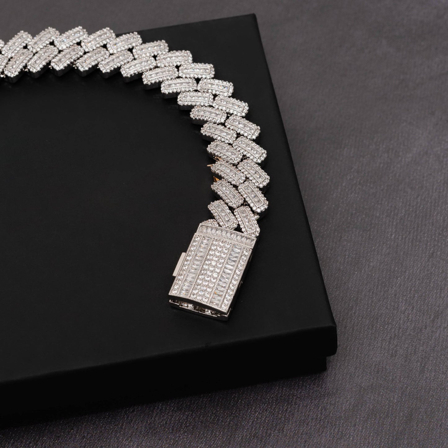 ICERIME 20mm Baguette Cuban Bracelet