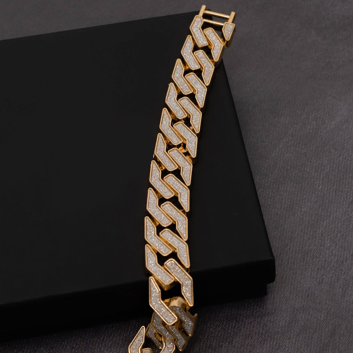 ICERIME 15mm Symmetrical Cuban Bracelet