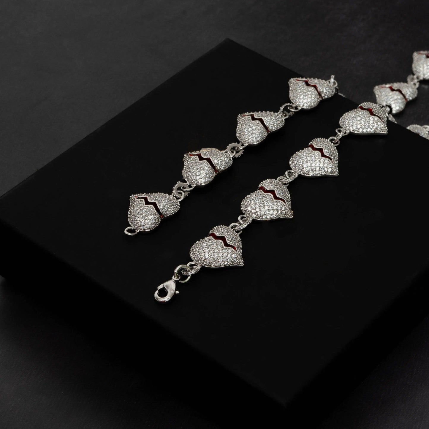 Frozen Heart Chain