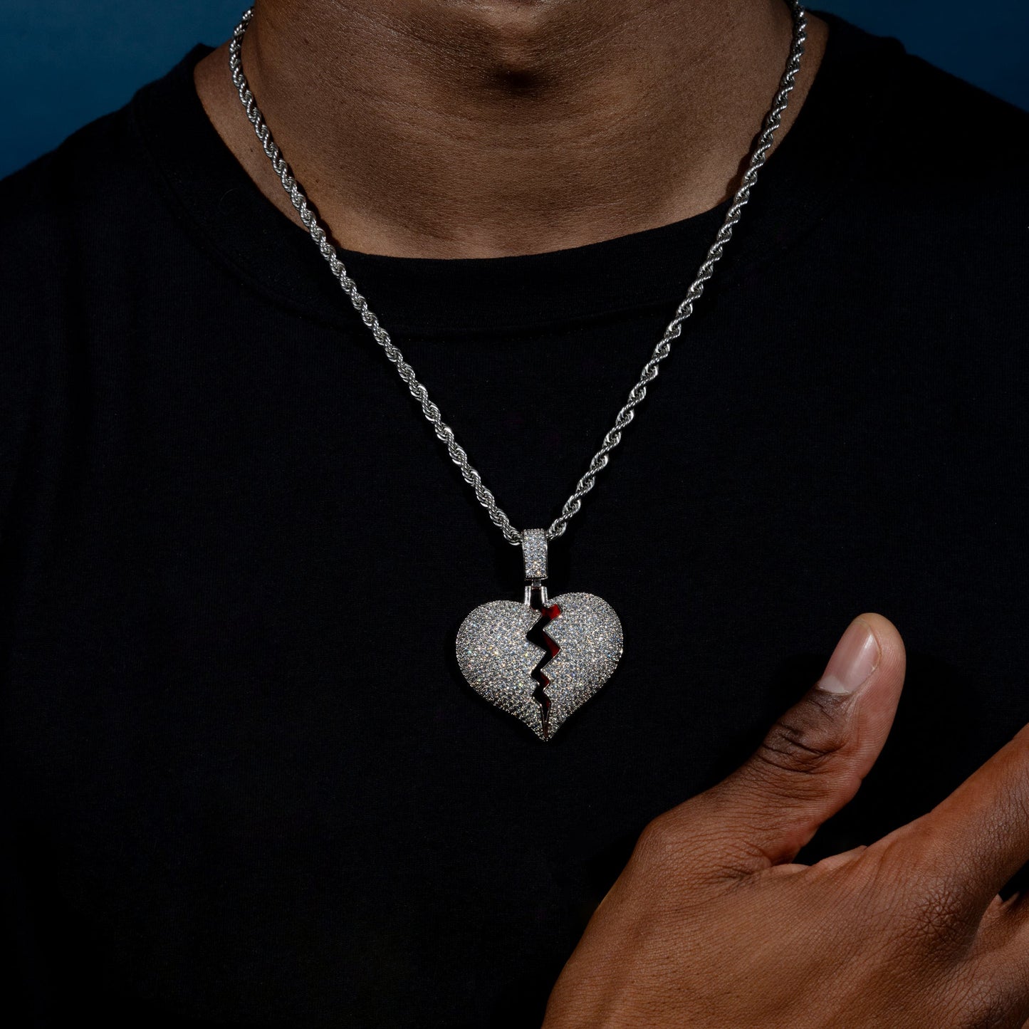 Frozen Heart Pendant w/ Rope Chain
