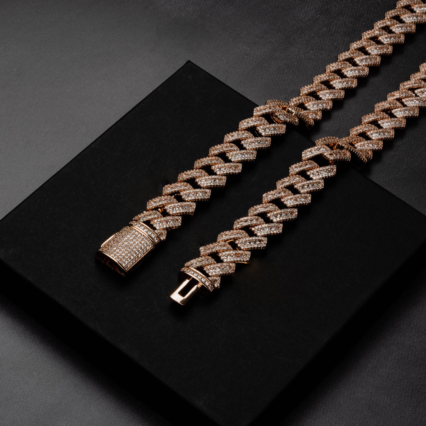 15mm Prong Chain