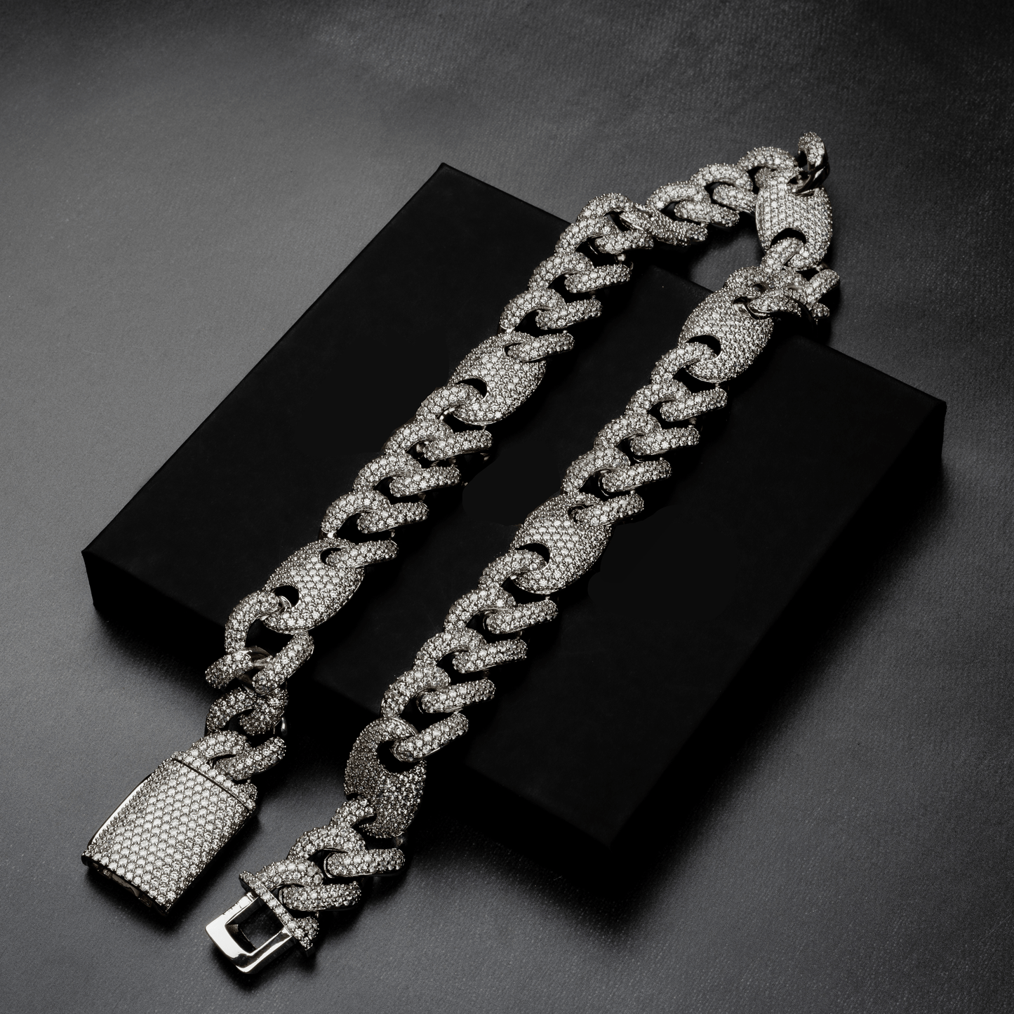 18mm Gucci Link Chain