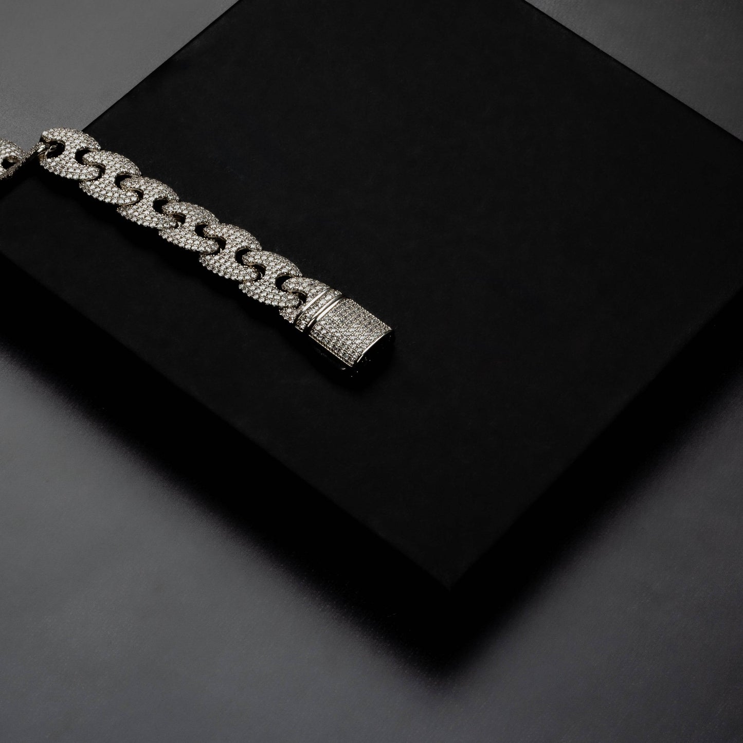 ICERIME 12mm Gucci Link Bracelet