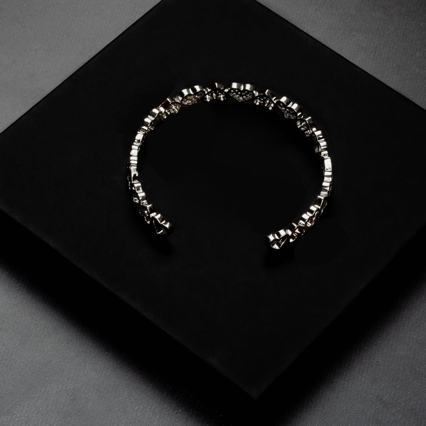 8mm Heart Bangle Bracelet
