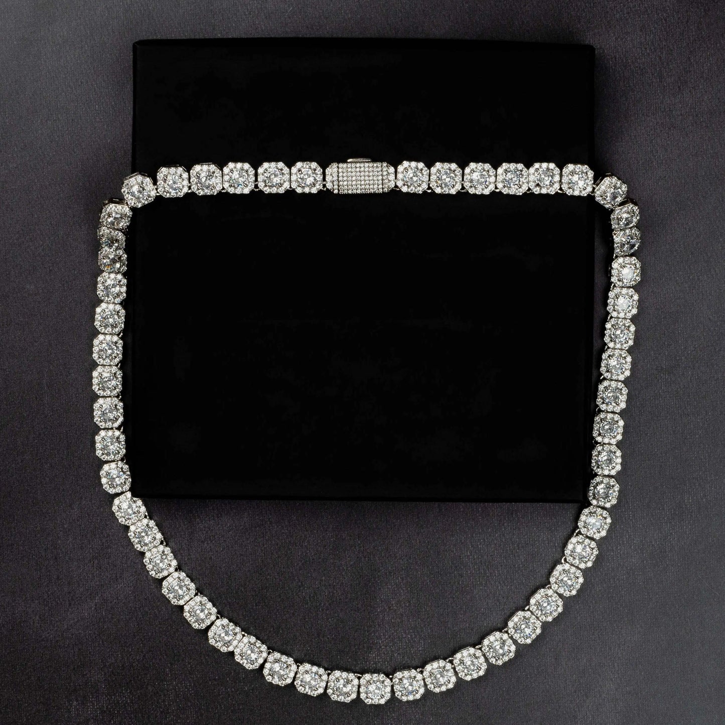 10mm Clustered Tennis Chain
