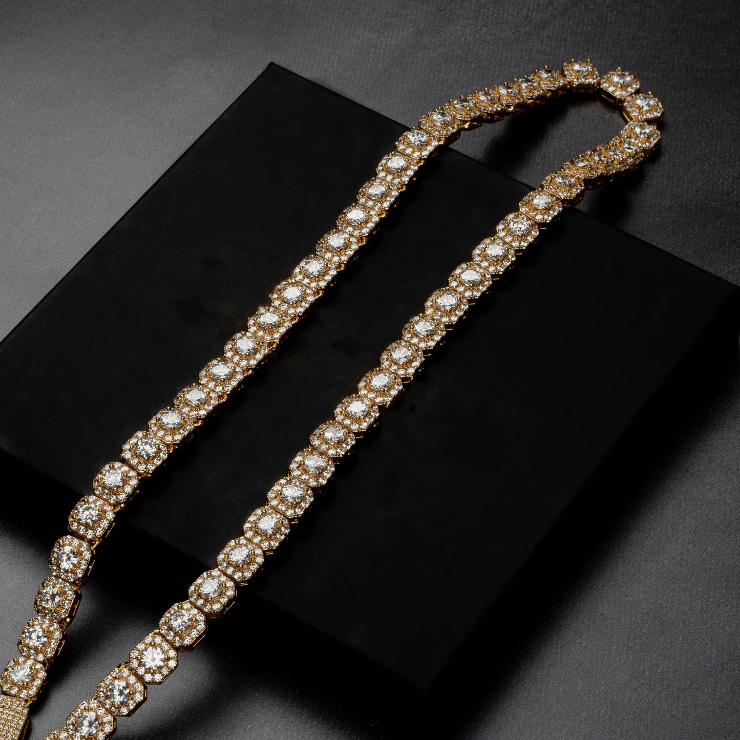 10mm Clustered Tennis Chain