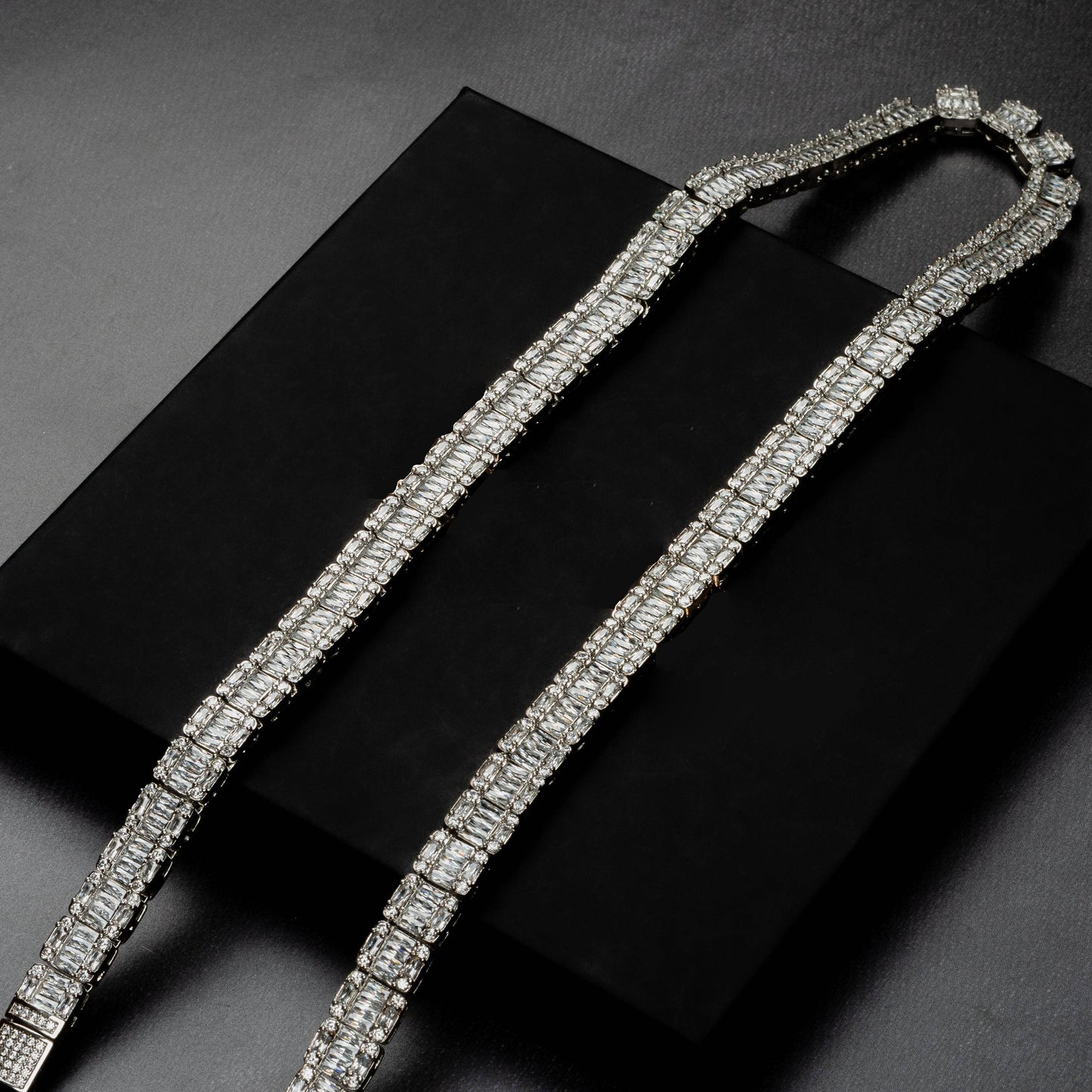 9mm Square Baguette Chain