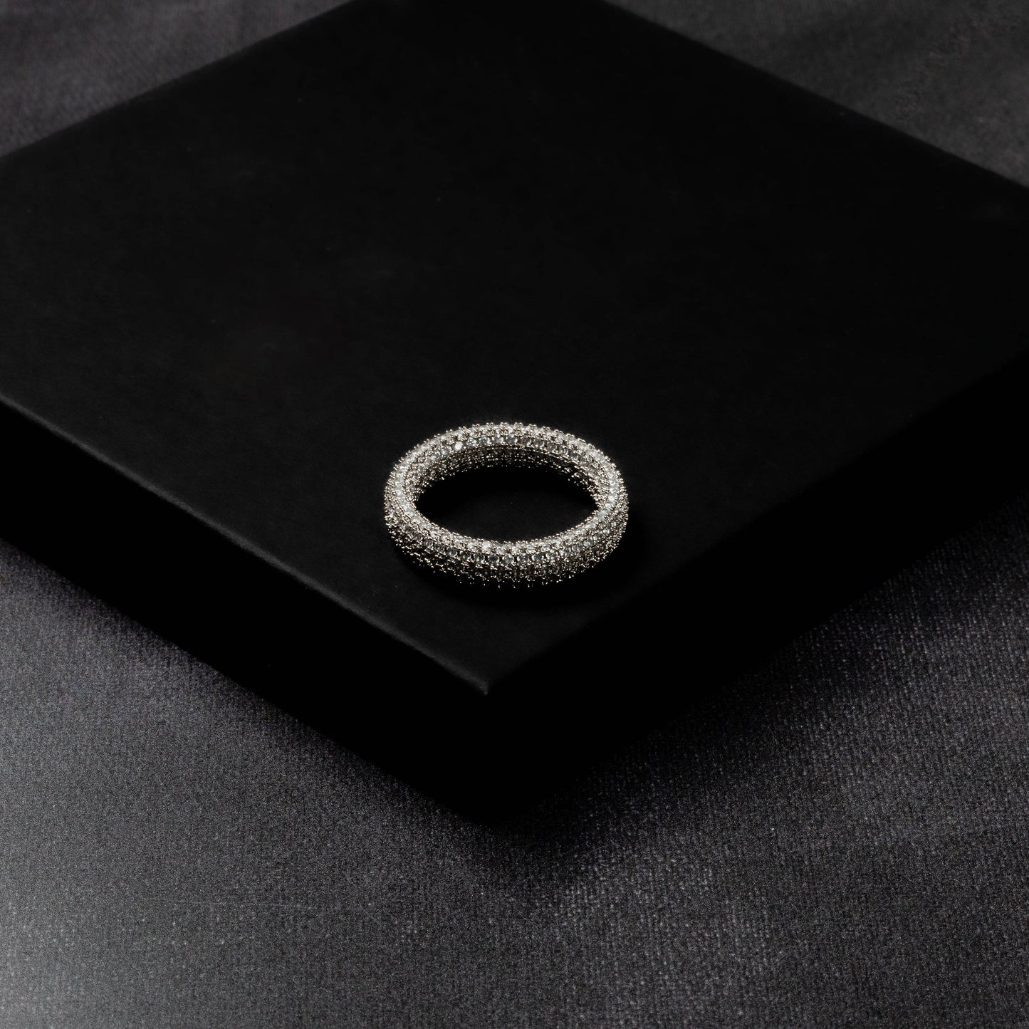 Iced Cluster Ring