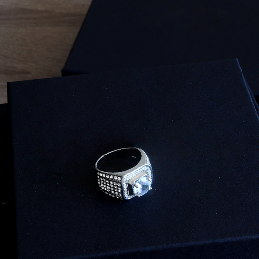 ICERIME White Gold King Sized Diamond Ring