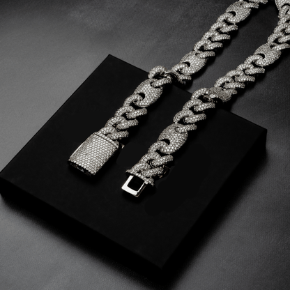 18mm Gucci Link Chain