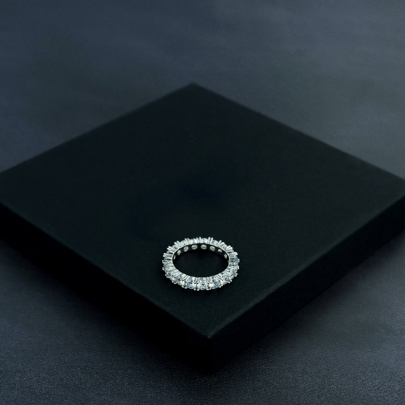 One Row Solitaire Ring