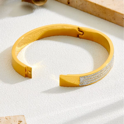 Four-row diamond bracelet