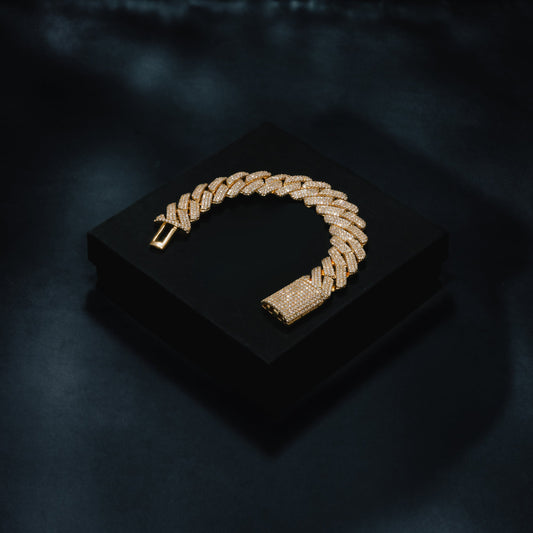 ICERIME 19mm VVS Micro Pave Cuban Bracelet