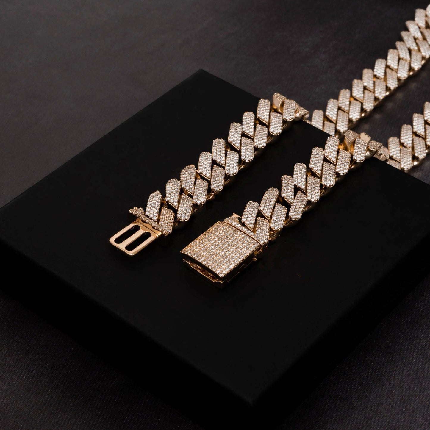 20mm Prong Chain