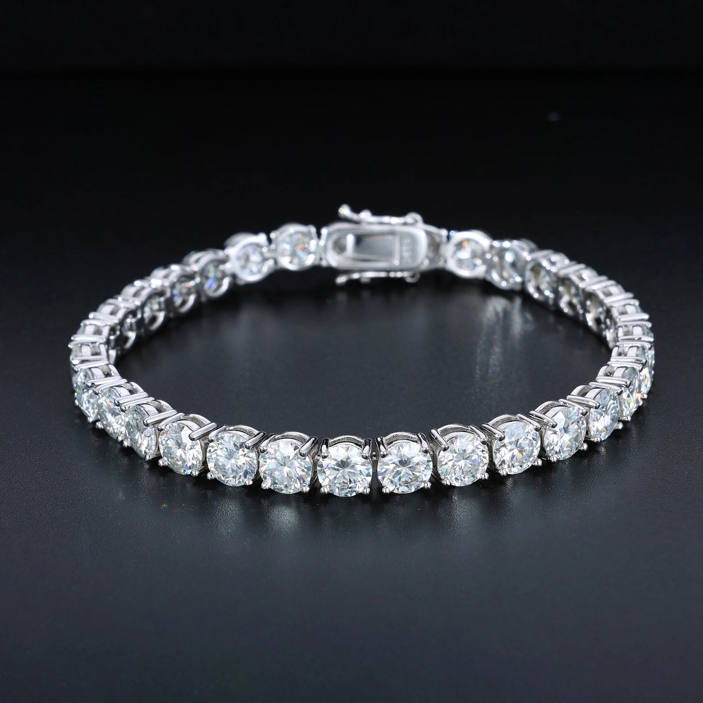 2mm-6mm VVS Moissanite Diamond Tennis Bracelet