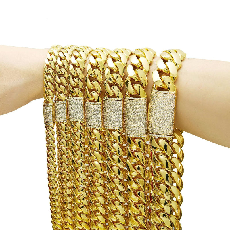 14k Cuban chain necklace