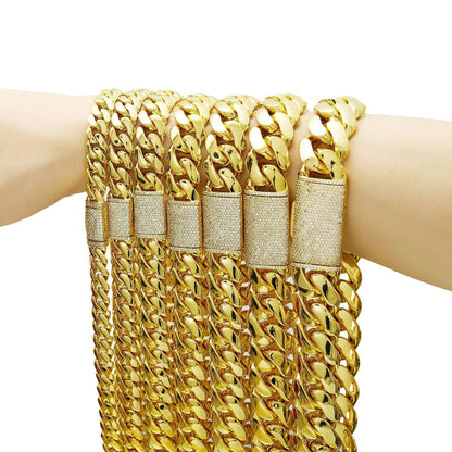 14k Cuban chain necklace