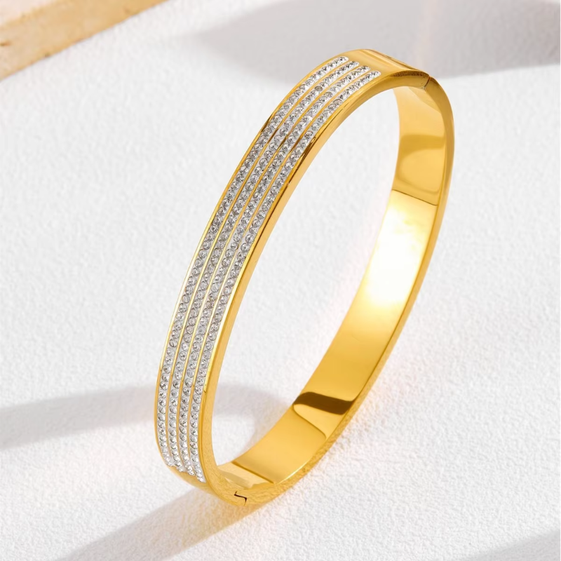 Four-row diamond bracelet